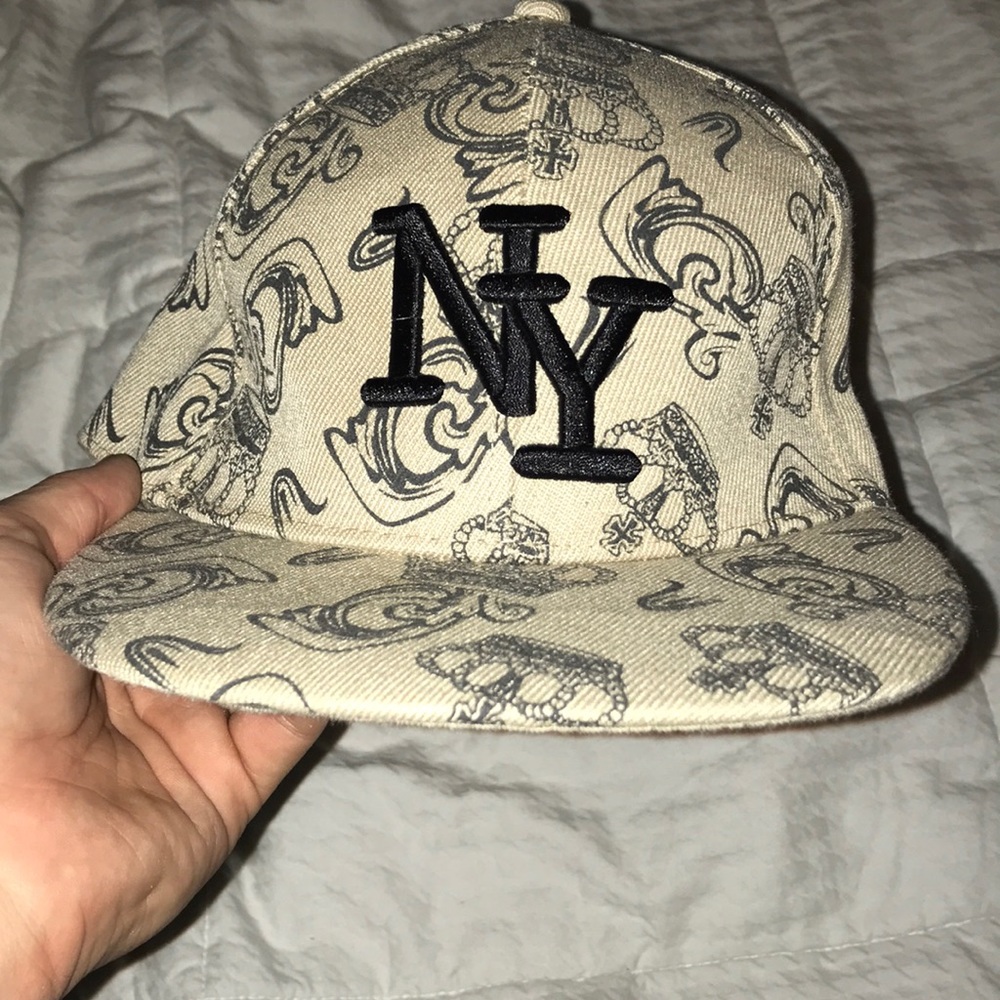 NY paisley hat🌳